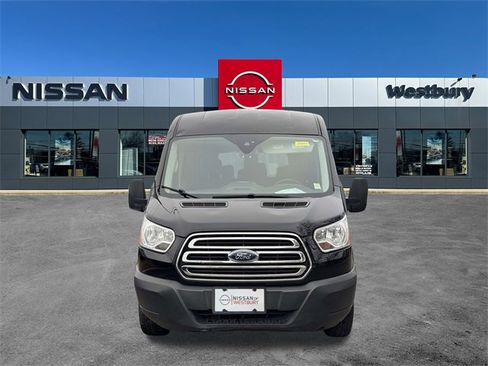 Used 2019 Ford Transit 350 XLT image 2