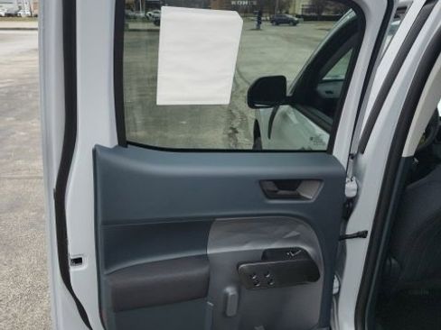 New 2026 Ford Maverick XL image 28