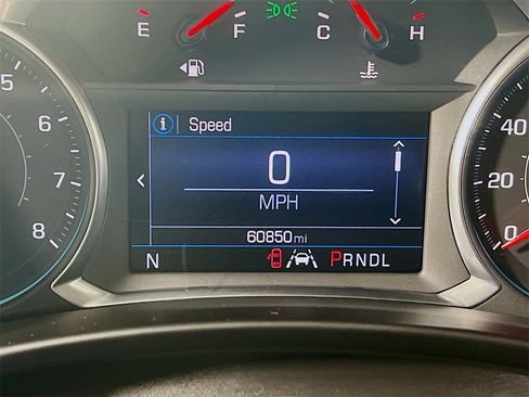 Used 2020 Chevrolet Equinox LT image 12