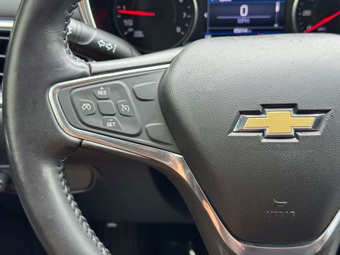 Used 2019 Chevrolet Equinox LT FWD image 19