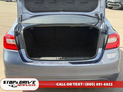 Used 2015 Subaru Legacy 2.5i Limited AWD/4WD image 17