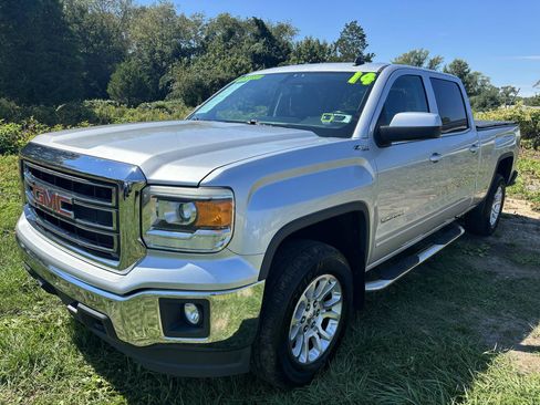 Used 2014 GMC Sierra 1500 SLE w/ SLE Value Package AWD/4WD image 1