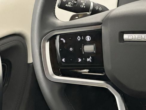 Used 2024 Land Rover Discovery Sport S image 14