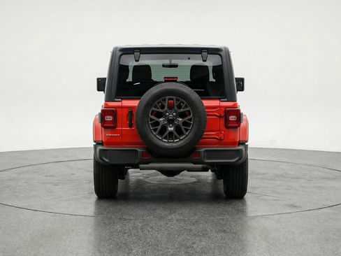 Used 2025 Jeep Wrangler Unlimited Sport AWD/4WD image 7