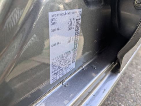Used 2025 Nissan Altima 2.5 SV FWD image 32