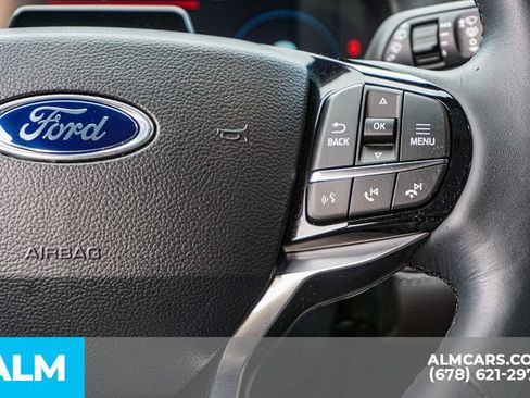 Used 2026 Ford Explorer Platinum w/ LUX Leather Package AWD/4WD image 31