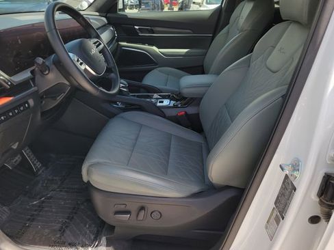 Used 2024 Kia Telluride SX Prestige X-Pro AWD/4WD image 9