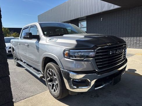 Used 2025 RAM 1500 Laramie image 2