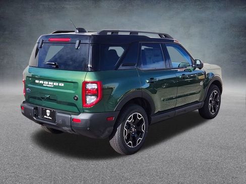 New 2025 Ford Bronco Sport Outer Banks w/ Outer Banks Tech Package+ AWD/4WD image 7