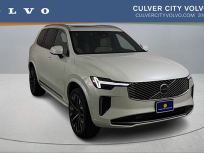 Used 2026 Volvo XC90 B6 Plus w/ Protection Package Premier