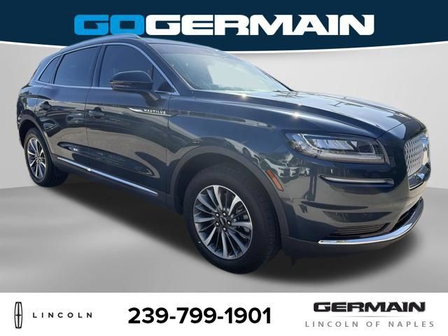 Used 2023 Lincoln Nautilus AWD w/ Premium Package image 9