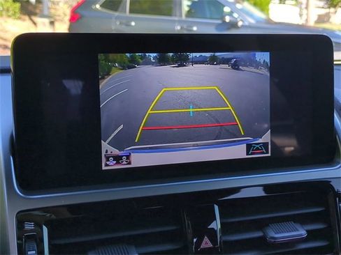 Used 2023 Lexus GX 460 Premium image 20