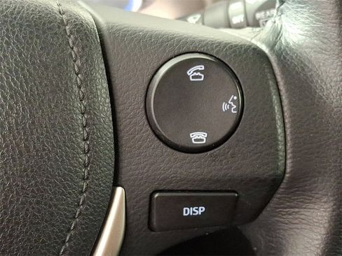 Used 2015 Toyota RAV4 Limited image 23