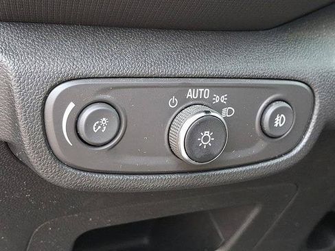 Used 2021 Chevrolet TrailBlazer LT w/ Convenience Package AWD/4WD image 26