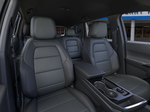 New 2026 Chevrolet Equinox LT w/ Convenience Package II image 16