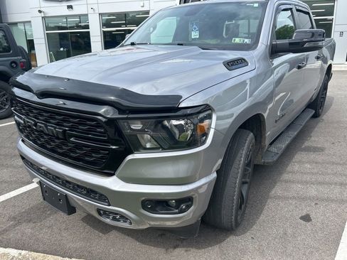 Used 2023 RAM 1500 Big Horn AWD/4WD image 3