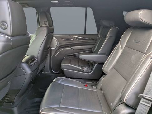 Used 2021 Cadillac Escalade Sport w/ LPO, ONYX Package AWD/4WD image 14
