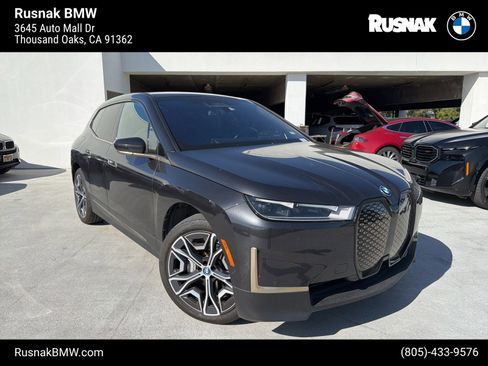 Certified 2024 BMW iX xDrive50 w/ Premium Package AWD/4WD image 1