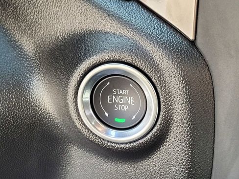 New 2026 GMC Sierra 2500 Pro w/ X31 Off-Road Package image 18