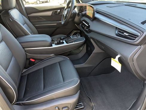 New 2025 Buick Enclave Sport Touring w/ Power Package image 30