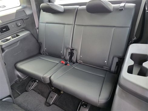Used 2024 Hyundai Santa Fe Limited image 15