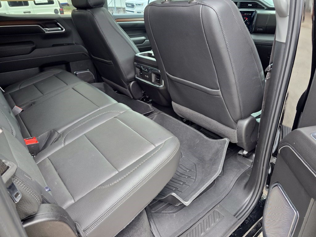 Used 2025 GMC Sierra 1500 Denali AWD/4WD image 41