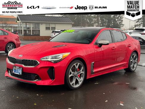 Used 2018 Kia Stinger GT2 image 1