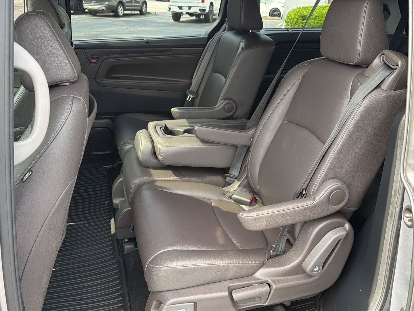Used 2022 Honda Odyssey Touring image 11