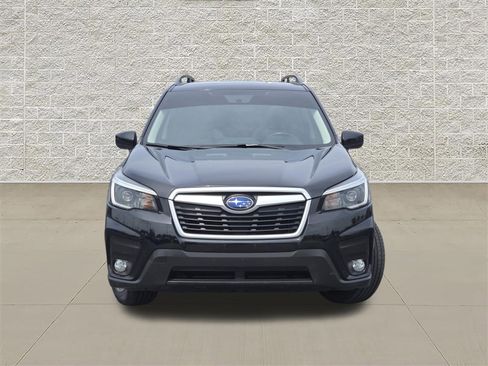 Used 2021 Subaru Forester Premium AWD/4WD image 2