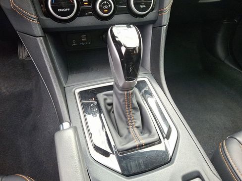 Used 2023 Subaru Crosstrek 2.5i Limited image 15