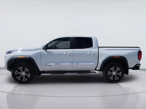 Used 2023 GMC Canyon AT4 AWD/4WD image 5