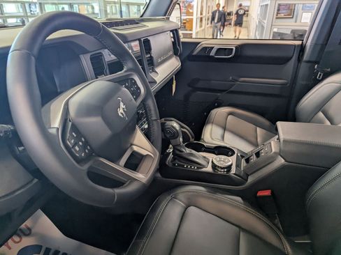 New 2026 Ford Bronco Badlands AWD/4WD image 16