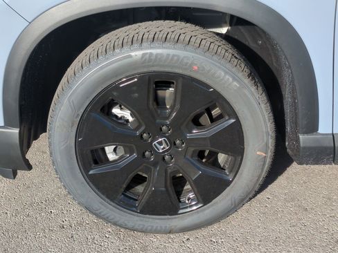 New 2026 Honda Pilot Black Edition image 17