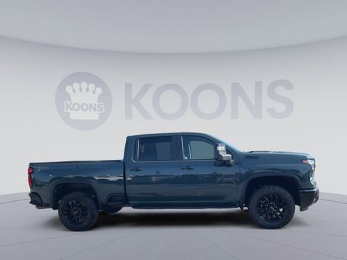 Used 2026 Chevrolet Silverado 2500 LT w/ Trail Boss Package AWD/4WD image 2