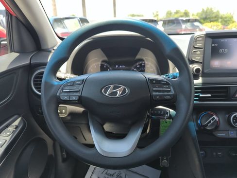 Used 2020 Hyundai Kona SE FWD image 23