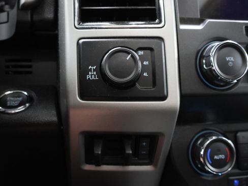 Used 2021 Ford F250 Lariat AWD/4WD image 46