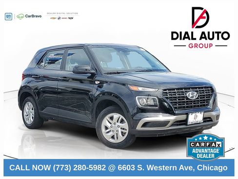 Used 2026 Hyundai Venue SE FWD image 1