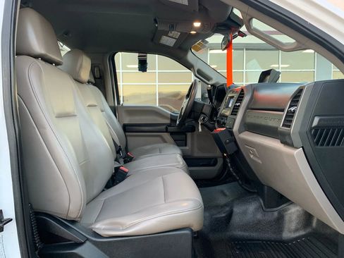 Used 2020 Ford F550 4x4 Regular Cab Super Duty w/ Power Equipment Group image 26