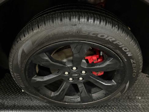 Used 2023 Ford Explorer ST w/ Equipment Group 401A image 9