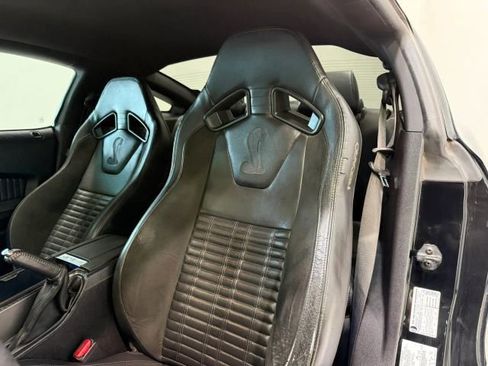 Used 2013 Ford Mustang Shelby GT500 image 19