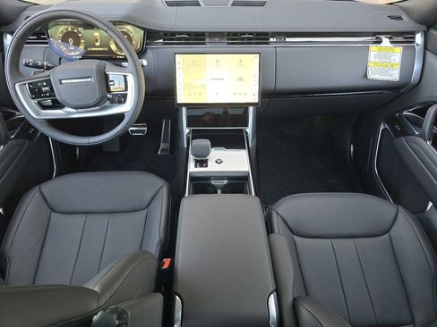 New 2025 Land Rover Range Rover SE AWD/4WD image 38