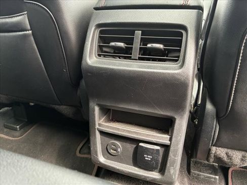 Used 2022 Ford Edge ST-Line AWD/4WD image 20