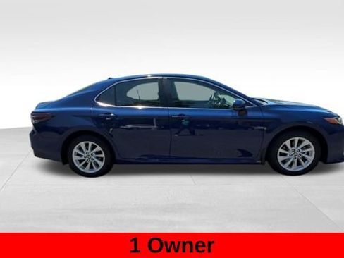 Used 2024 Toyota Camry LE w/ Convenience Package FWD image 9