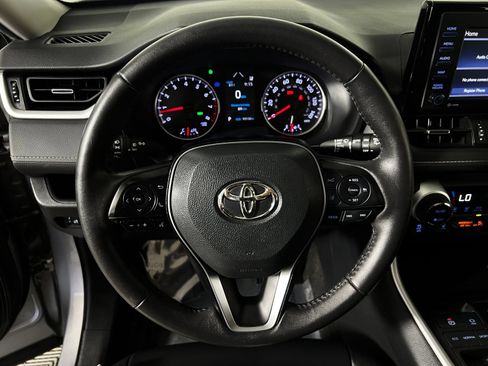 Certified 2021 Toyota RAV4 XLE Premium FWD image 16