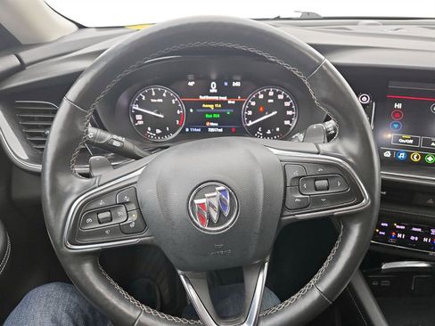 Used 2023 Buick Envision Essence image 14