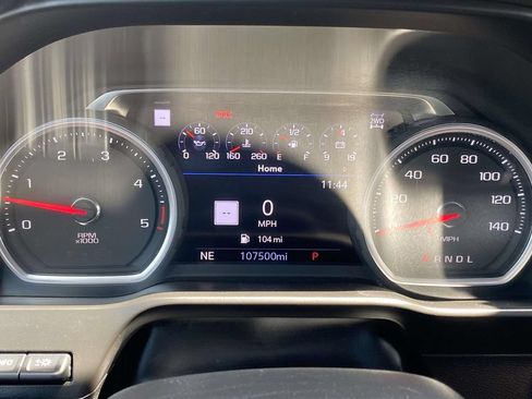 Used 2020 Chevrolet Silverado 2500 LTZ w/ LTZ Premium Package AWD/4WD image 32
