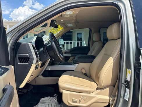 Used 2019 Ford F250 Lariat w/ Lariat Ultimate Package AWD/4WD image 34