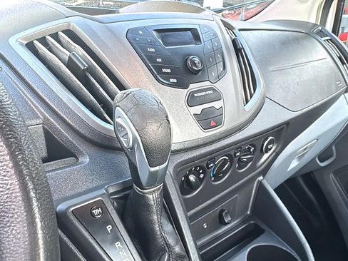 Used 2018 Ford Transit 250 138 RWD image 16