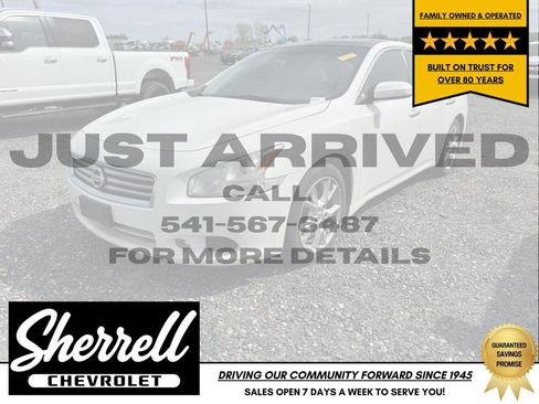 Used 2012 Nissan Maxima 3.5 SV w/ Premium Pkg image 2