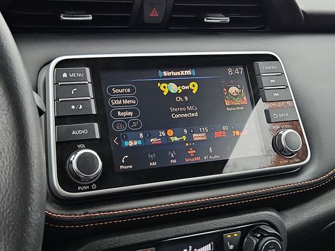 Certified 2020 Nissan Kicks SR w/ SR Premium Package image 16